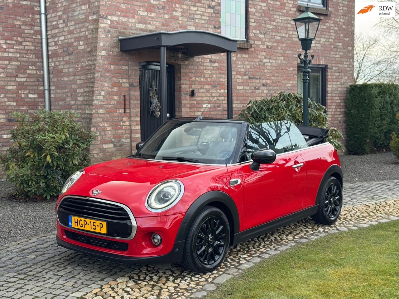 MINI Cabrio - Mini 1.5 Cooper Chili Aut Navi Xenon 1/2 Leer Camera - AutoWereld.nl