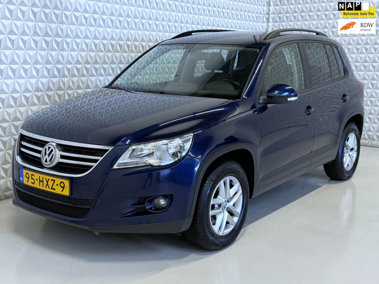 Volkswagen Tiguan - 1.4 TSI Comfort&Design 4Motion HANDEL / EXPORT (2009) - AutoWereld.nl