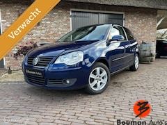 Volkswagen Polo - 1.4-16V Comfortline