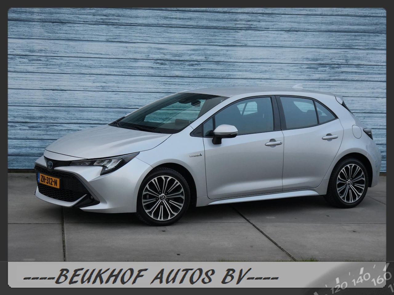 Toyota Corolla - 2.0 Hybrid First Edition 152Pk Carplay Navi - AutoWereld.nl