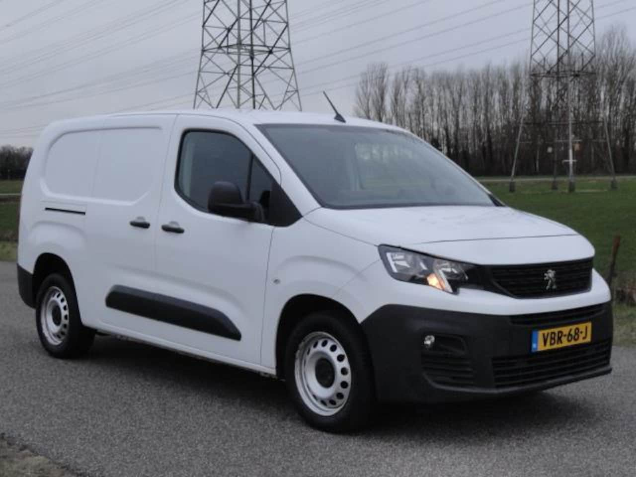 Peugeot Partner - 1.6 BlueHDI Premium Long 1.6 BlueHDI Premium Long - AutoWereld.nl