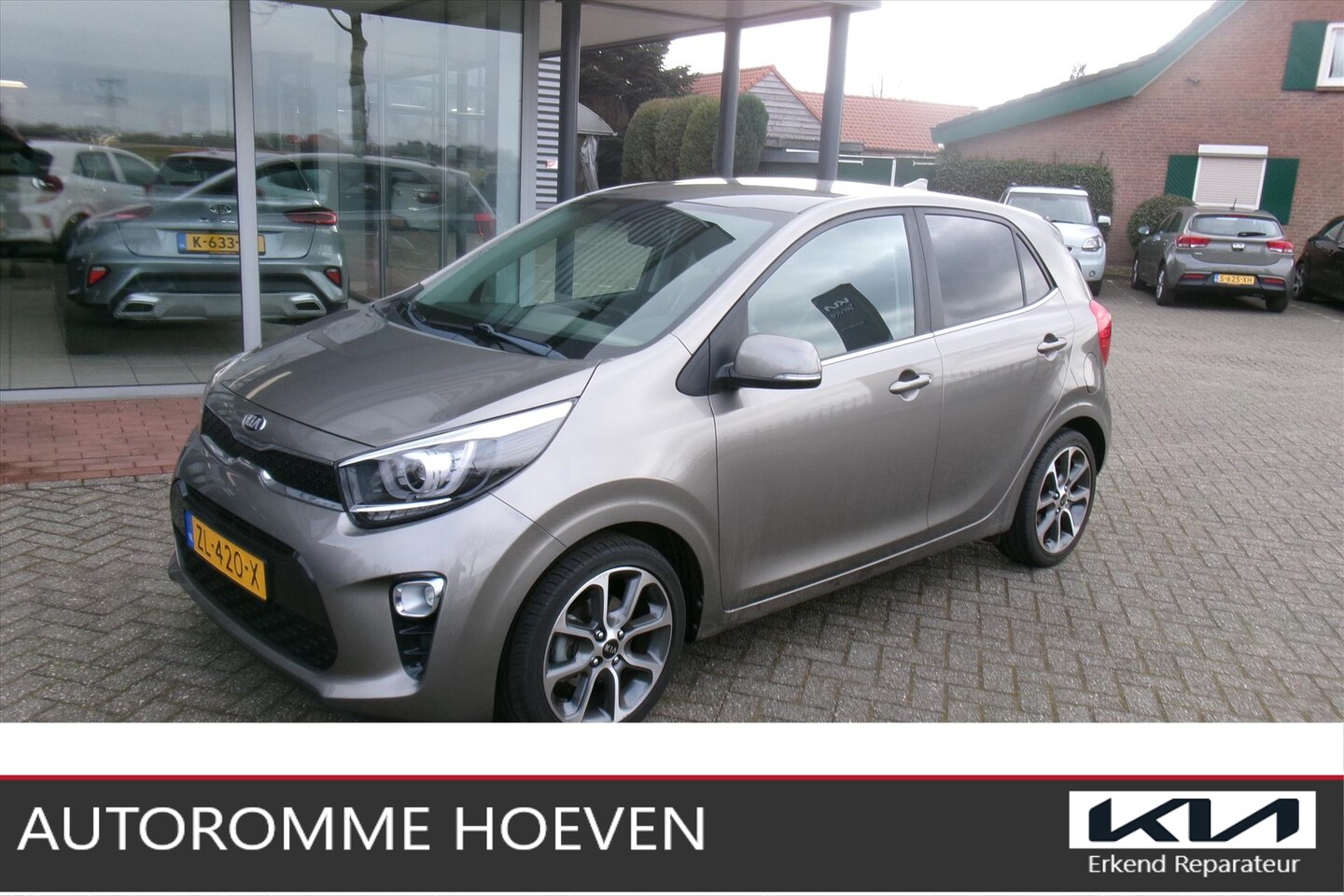 Kia Picanto - 1.0 Design Edition Leder luxe 16.000km Org. Ned. - AutoWereld.nl