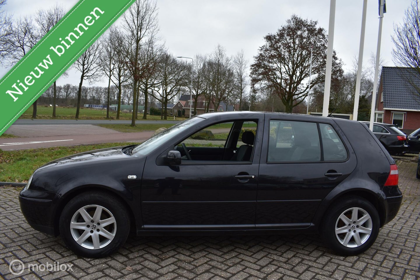 Volkswagen Golf - 1.4-16V Ocean '03 5DRS, Airco|Elekt,pakket! - AutoWereld.nl