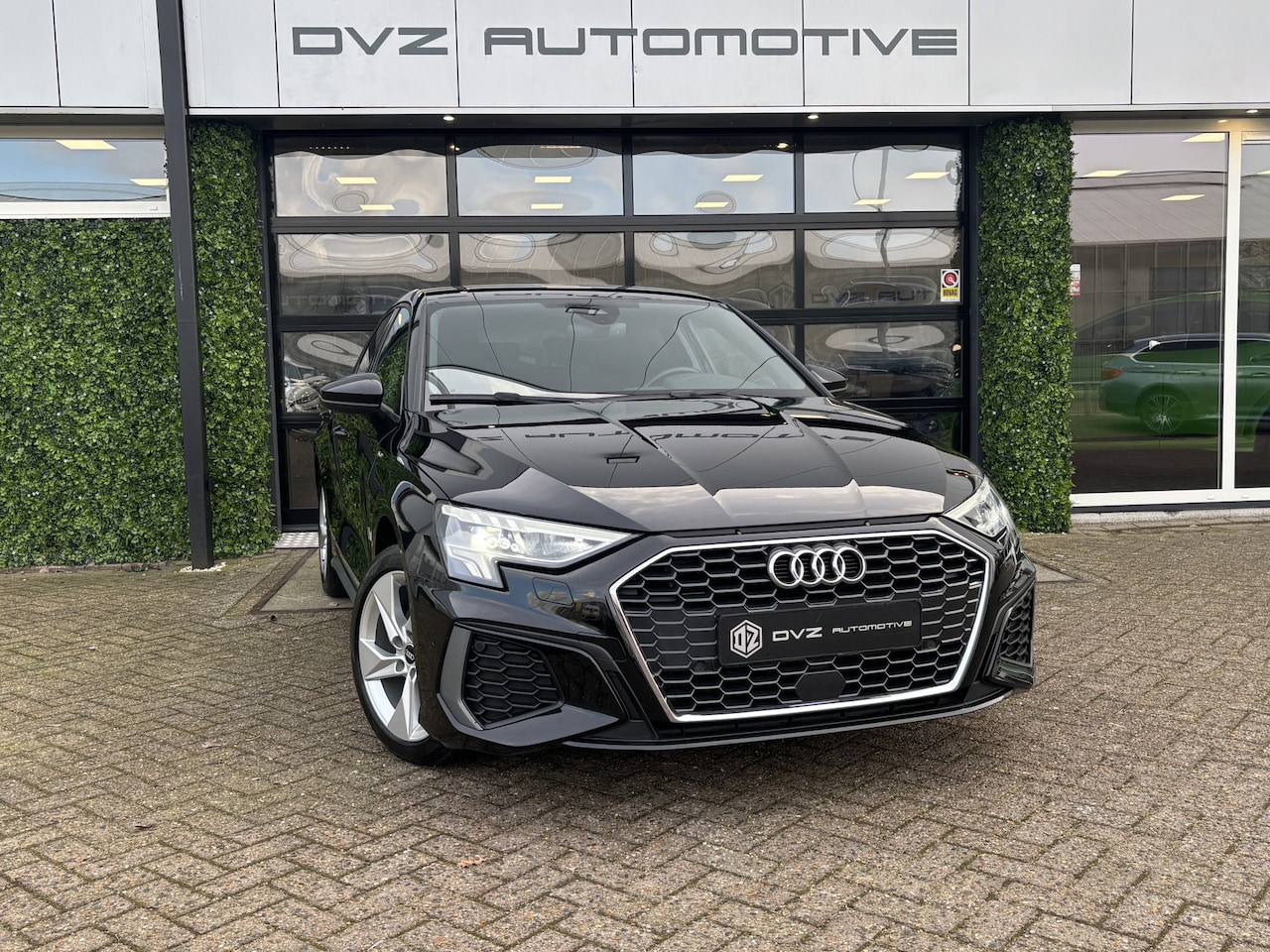 Audi A3 Sportback - 40 TFSIe 204PK Edition | S-Line | Park Pack | Trekhaak - AutoWereld.nl