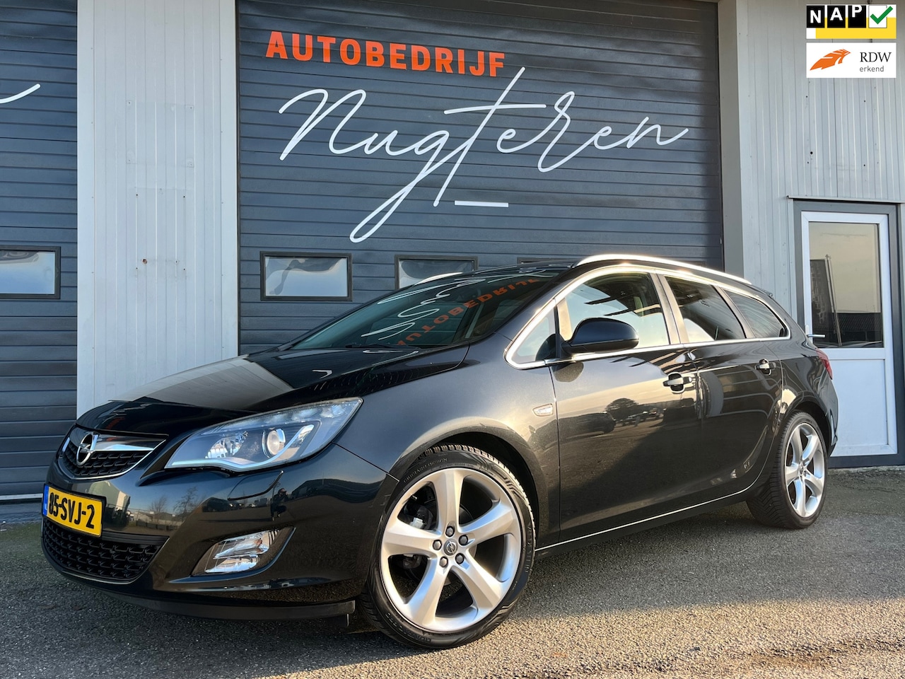 Opel Astra Sports Tourer - 1.4 Turbo Cosmo Xenon Led Navi Clima - AutoWereld.nl