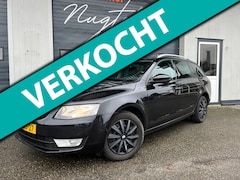 Skoda Octavia Combi - 1.6 TDI Businessline Park-assit DAB Key-less Clima