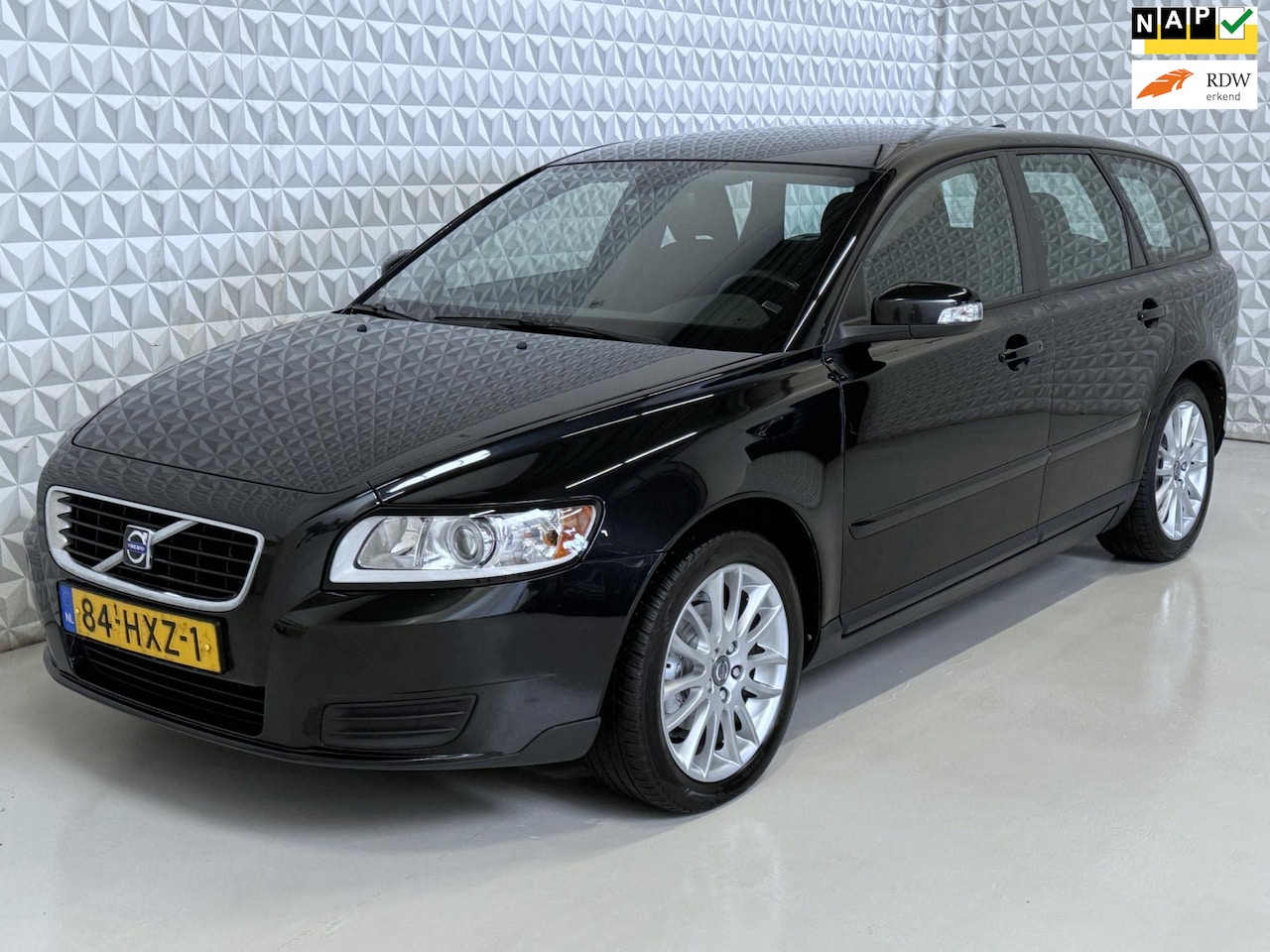 Volvo V50 - 1.6 Kinetic Airco Ecc Cruise 17" LM-VELGEN (2009) - AutoWereld.nl