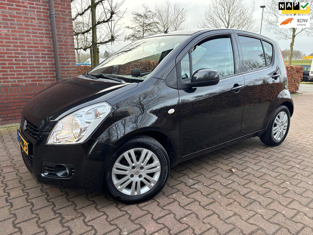 Suzuki Splash - 1.0 VVT Exclusive EASSS 1.0 VVT Exclusive EASSS - AutoWereld.nl