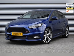 Ford Focus - 2.0 ST-2 250-PK, Airco, Ecc, Cruise, Pdc, Lmv