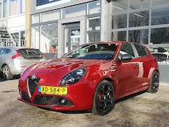 Alfa Romeo Giulietta - 1.750 Turbo Veloce QV automaat met trekhaak