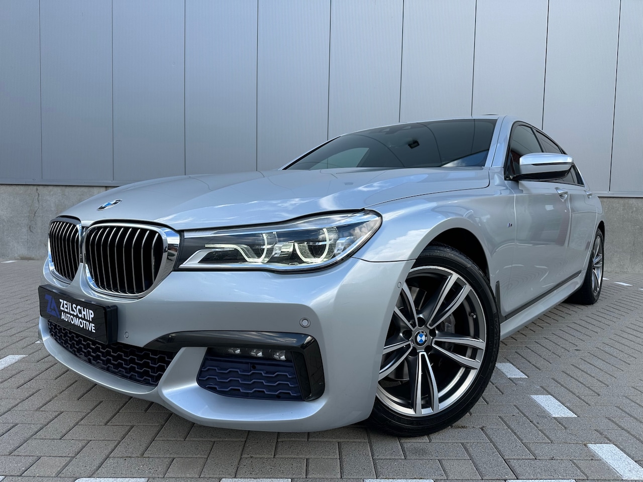 BMW 7-serie - 730d High Executive M-Pakket HUD Soft 360 - AutoWereld.nl