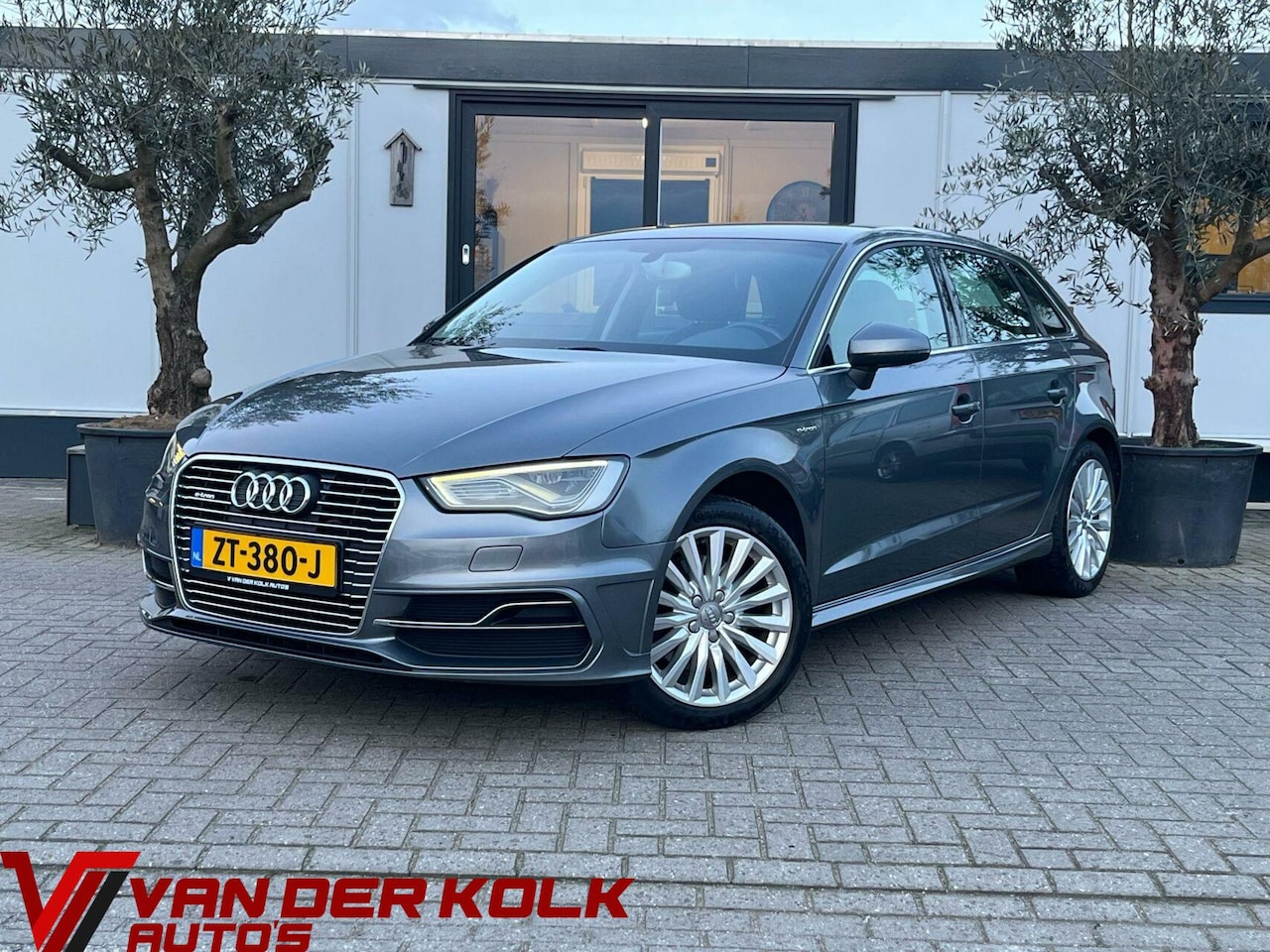 Audi A3 Sportback - 1.4 e-tron PHEV Pro Line plus LED Navi Cruise Climate - AutoWereld.nl