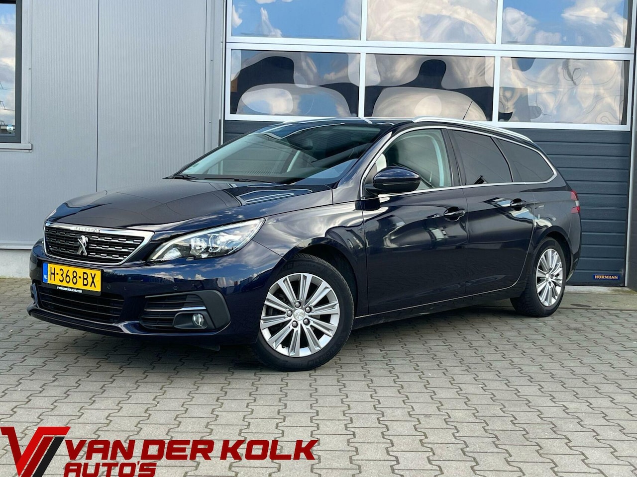 Peugeot 308 SW - 1.2 PureTech Premium Panorama CarPlay Navi Cruise Climate - AutoWereld.nl