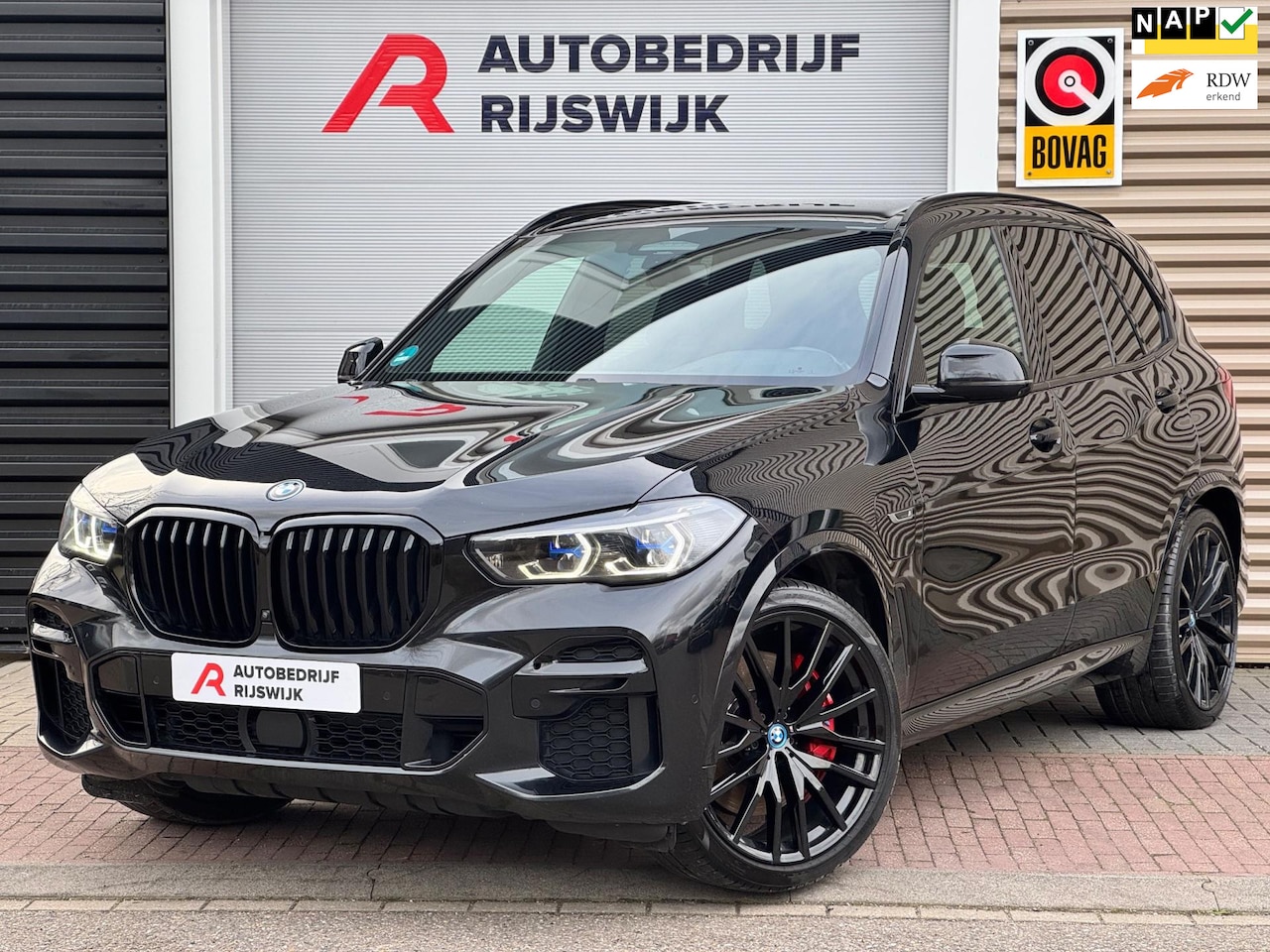 BMW X5 - XDrive45e M Sport Carbon/M Seats/360/Luchtvering - AutoWereld.nl