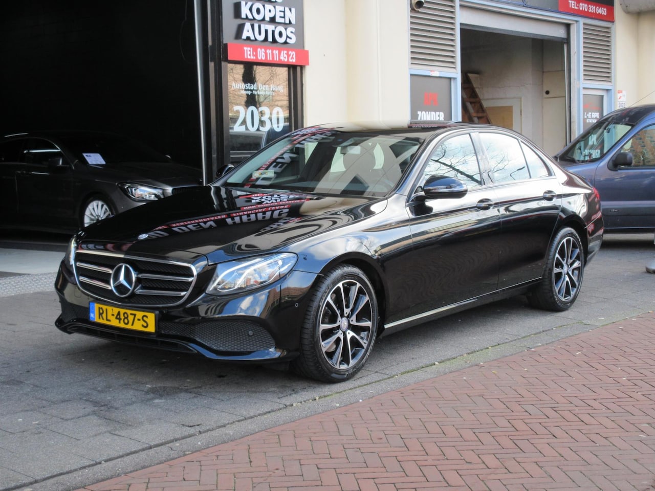 Mercedes-Benz E-klasse - 220 d Prestige Plus Aut Leer Navi Camera - AutoWereld.nl