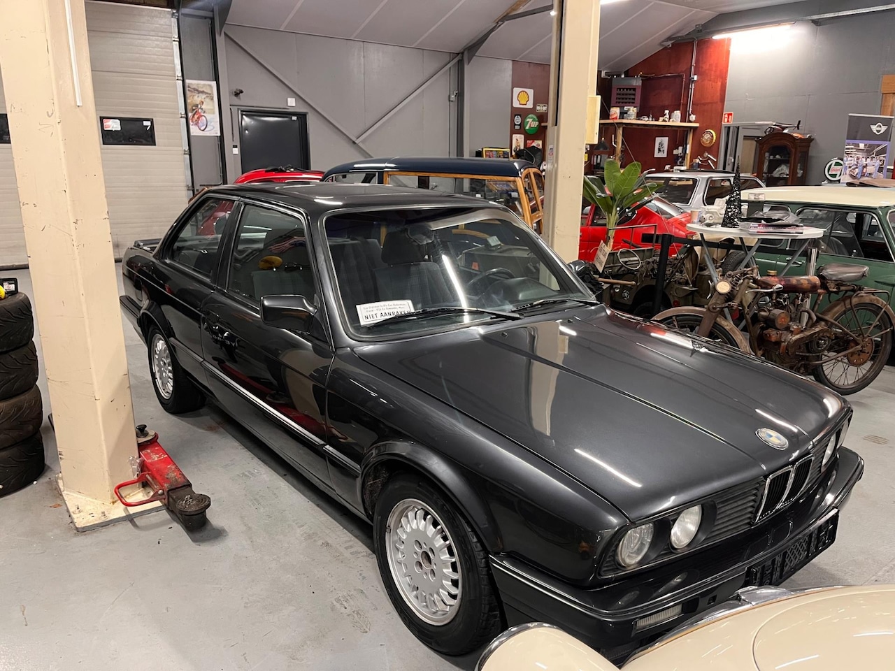 BMW 3-serie - 318iS 318iS - AutoWereld.nl