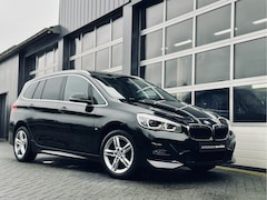 BMW 2-serie Gran Tourer - 218i | Automaat | 7 persoons | High Executive | Panodak | Leer | Stoelverwarming | Trekhaa