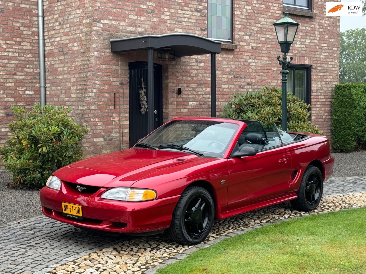 Ford Mustang Convertible - USA GT 5.0 V8 Airco Mooi!! - AutoWereld.nl