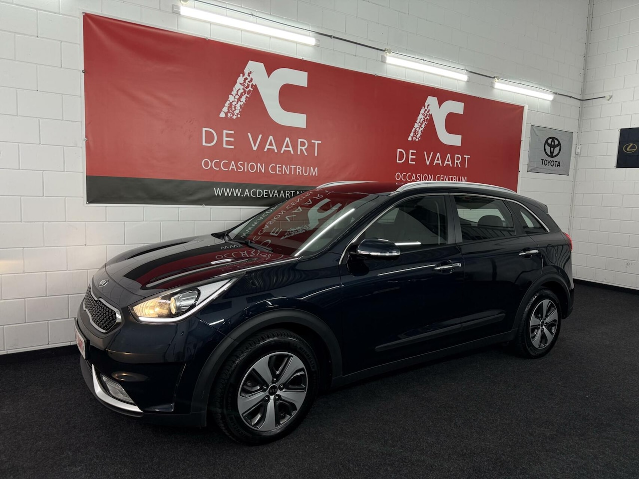 Kia Niro - 1.6 GDi Hybrid DynamicLine - NAVI/CAM/CARPLAY/NAP - AutoWereld.nl