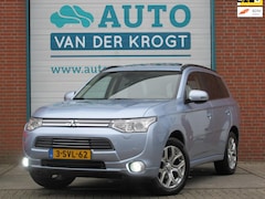 Mitsubishi Outlander - 2.0 PHEV Instyle+, 4WD, 1e Eig, Trekhaak, Open dak, Lage km