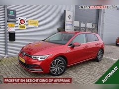 Volkswagen Golf - 1.5 R-Line Style |150PK |PDC |LMV |Camera |Stuur+StoelHeating |Carplay |IQ-Light Camera Ma