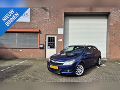 Opel Astra GTC - 1.6 Temptation 12-25 APK 1e eigenaar Airco Cruise NAP