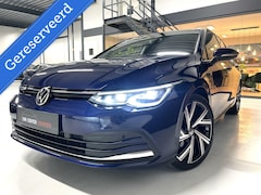 Volkswagen Golf - 8 1.5 eTSI Style 150 PK/ CarPlay/ IQ LED/ 18'LMV/ Massage