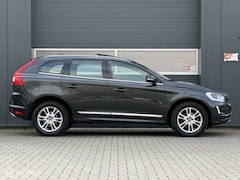 Volvo XC60 - 2.0 D4 FWD Geartronic-8 Summum /Panoramadak/Sensus Nav/Camera/2xElek.stoel/Harman-Kardon/A