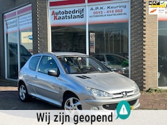 Peugeot 206 - 1.4-16V Quiksilver - APK: 01-2025 - LMV