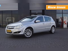 Opel Astra - 1.6 Temptation 115pk / Incl. nieuwe APK