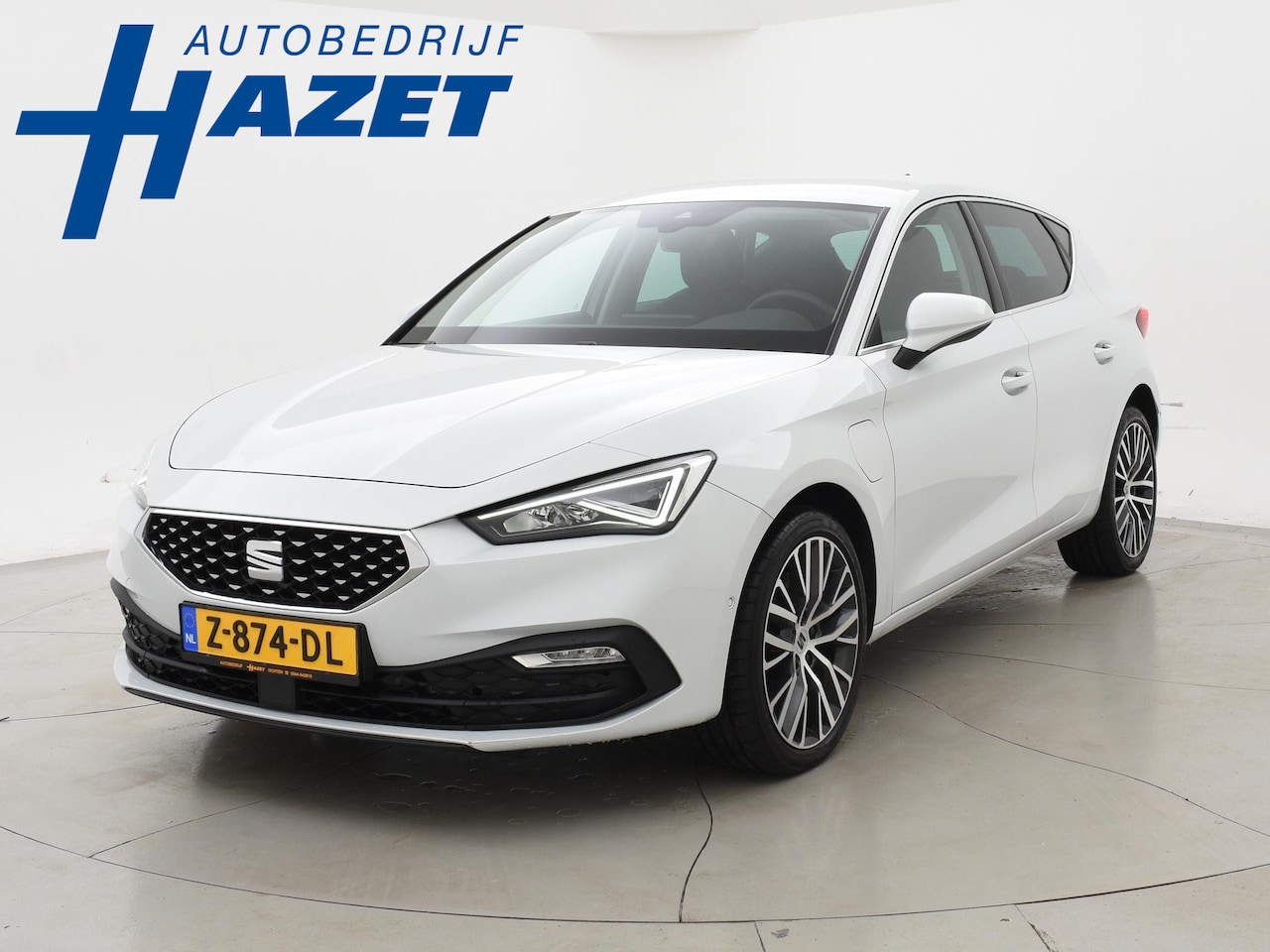 Seat Leon - 1.4 TSI 204 PK PLUG-IN eHybrid PHEV FR Xcellence + SFEERVERL. | DIGITALE COCKPIT | STOEL/S - AutoWereld.nl