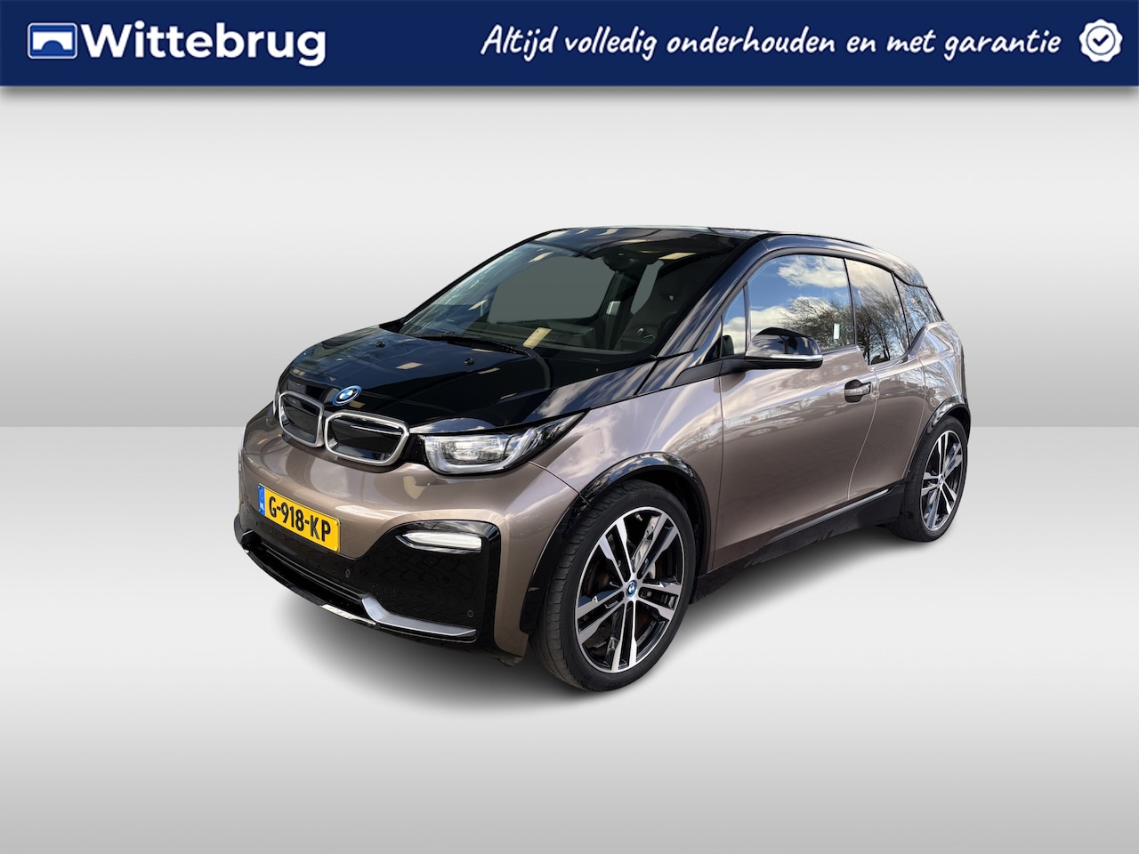 BMW i3 - S Executive Edition 120Ah 42 kWh Lederen interieur / 18 Inch / Navigatie / Led verlichting - AutoWereld.nl