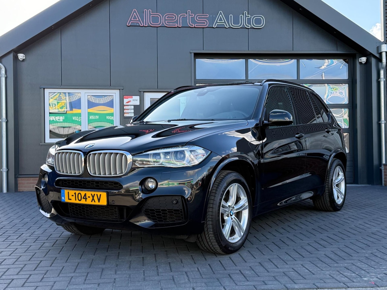 BMW X5 - XDrive40e iPerformance M Sport Edition | HUD | PANO | - AutoWereld.nl