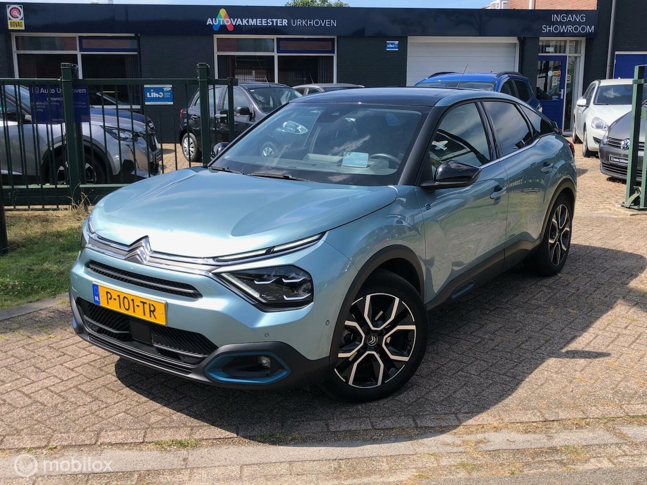 Citroën Ë-C4 - Shine 50 kWh,pano,1e eigenaar,6-24 mnd garantie mogelijk via autotrust - AutoWereld.nl