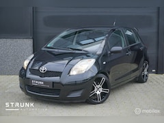 Toyota Yaris - 1.3 VVTi Sport 101 PK 5DRS 6 BAK AIRCO LMV