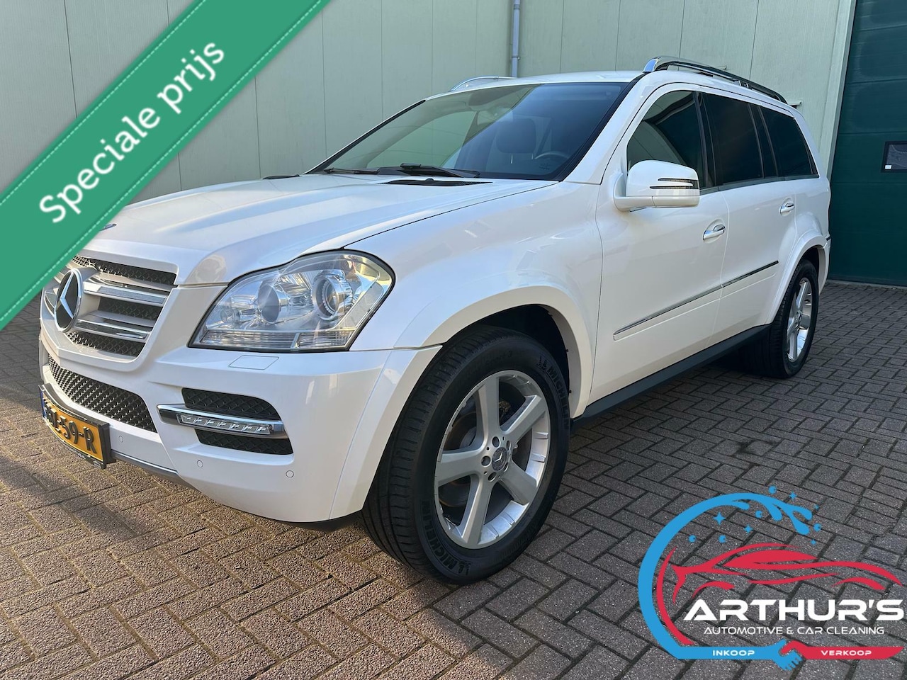 Mercedes-Benz GL-klasse - 500 7 Persoons Bouwjaar 2011 Nieuwe APK - AutoWereld.nl