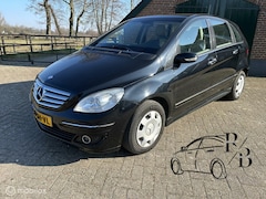 Mercedes-Benz B-klasse - 150 Airco/cruise control/trekhaak/mooie auto