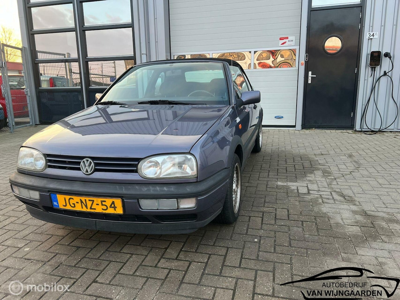 Volkswagen Golf Cabriolet - 1.8 1.8, Nieuwe Apk - AutoWereld.nl