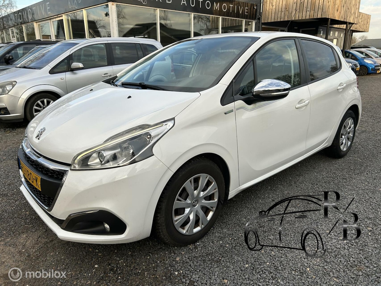 Peugeot 208 - 1.2 PureTech Urban Soul ZEER MOOIE AUTO - AutoWereld.nl