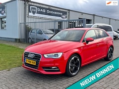 Audi A3 Sportback - 1.8 TFSI Attraction AUTOMAAT|NAVI|LEER|STOELVW