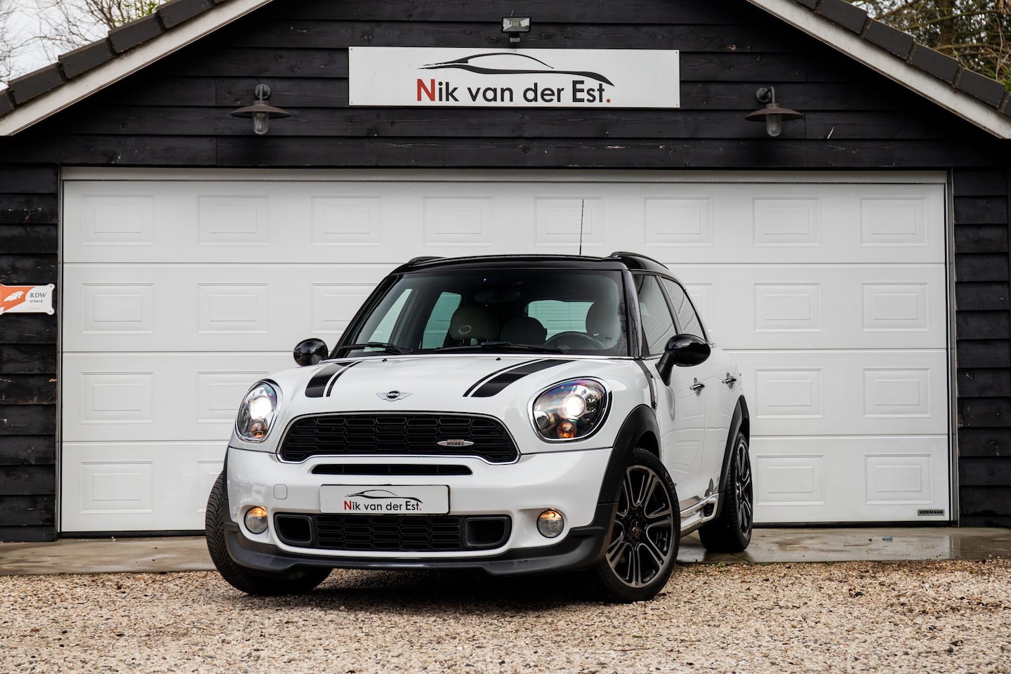 MINI Countryman - 1.6 John Cooper Works ALL4 Chili Mini 1.6 John Cooper Works ALL4 Chili - AutoWereld.nl