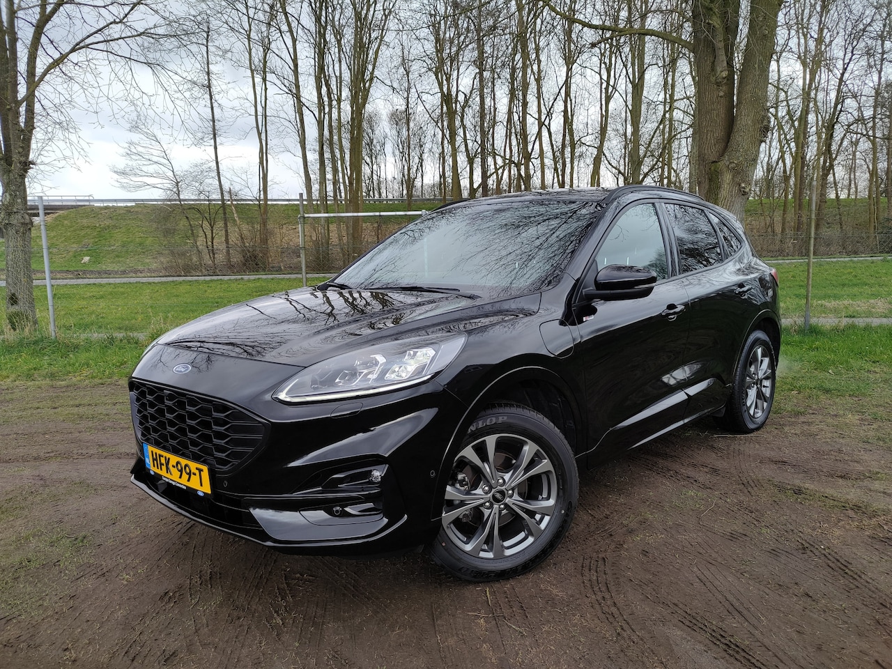 Ford Kuga - 2.5 PHEV 225PK ST-Line X | ADAP. CRUISE | BLIS | CAMERA | NAVI | CLIMA | - AutoWereld.nl