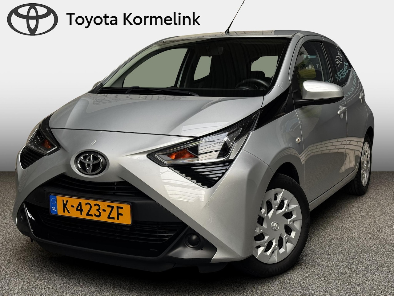 Toyota Aygo - 1.0 VVT-i x-play 1.0 VVT-i x-play - AutoWereld.nl