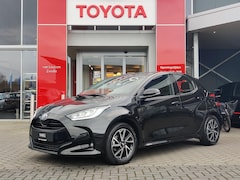 Toyota Yaris - 1.5 HYBRID DYNAMIC KEYLESS LED 16" LM-VELGEN APPLE/ANDROID AD-CRUISE BLUETOOTH