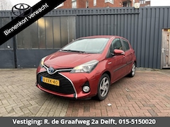 Toyota Yaris - 1.5 Hybrid Lease | Navigatie | Electronic climate controle | Cruise Control |