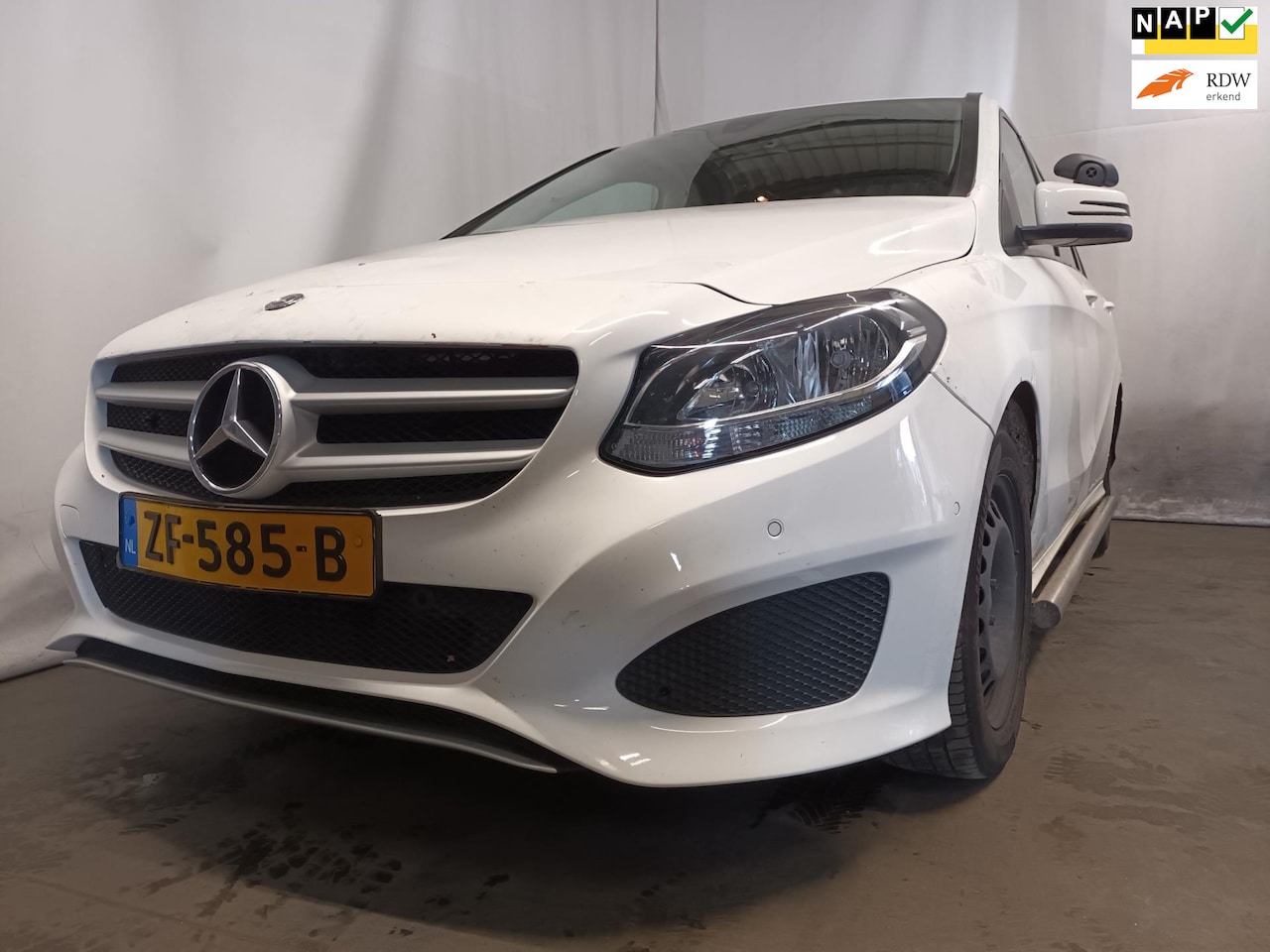 Mercedes-Benz B-klasse - 220 d Ambition - Regensensor - Export - WOK - AutoWereld.nl