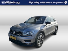 Volkswagen Tiguan - 1.5 TSI Comfortline / ADAPT. CRUISE/ DIGITAL DASH/ PARK. SENSOREN + CAMERA/ APP-CONNECT/ N