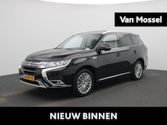 Mitsubishi Outlander - 2.4 PHEV Intense+ | Panoramadak | Achteruitrijcamera | Stoelverwarming |