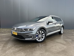 Volkswagen Passat Variant - 1.4 TSI GTE Highline ADAPT CRUISE MASSAGE STOEL ALCANTARA FULL LED NAVI ECC TREKHAAK