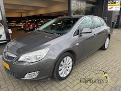 Opel Astra - 1.4 Turbo Cosmo / apk 2-2026